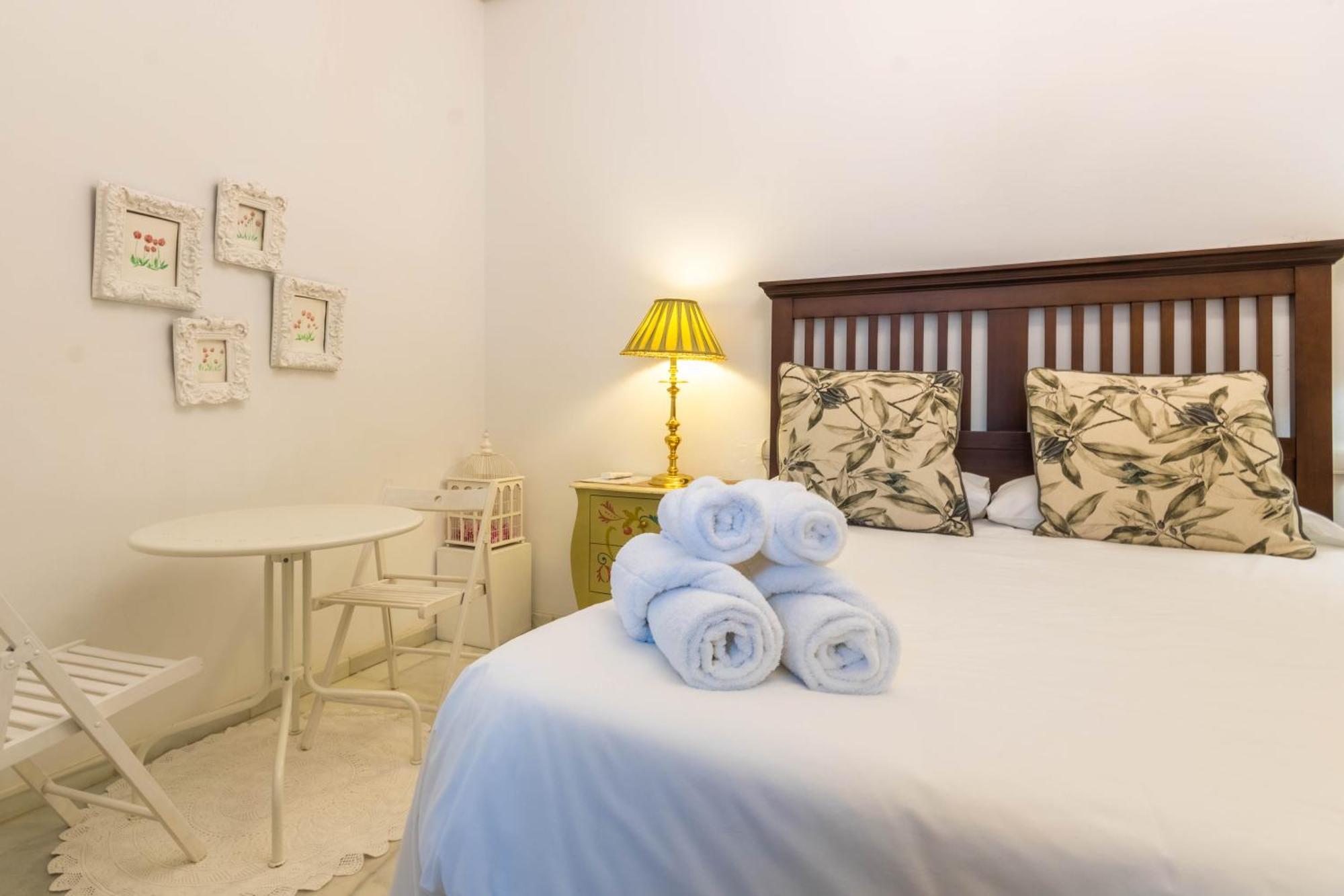Mayflowers Hostal Córdoba